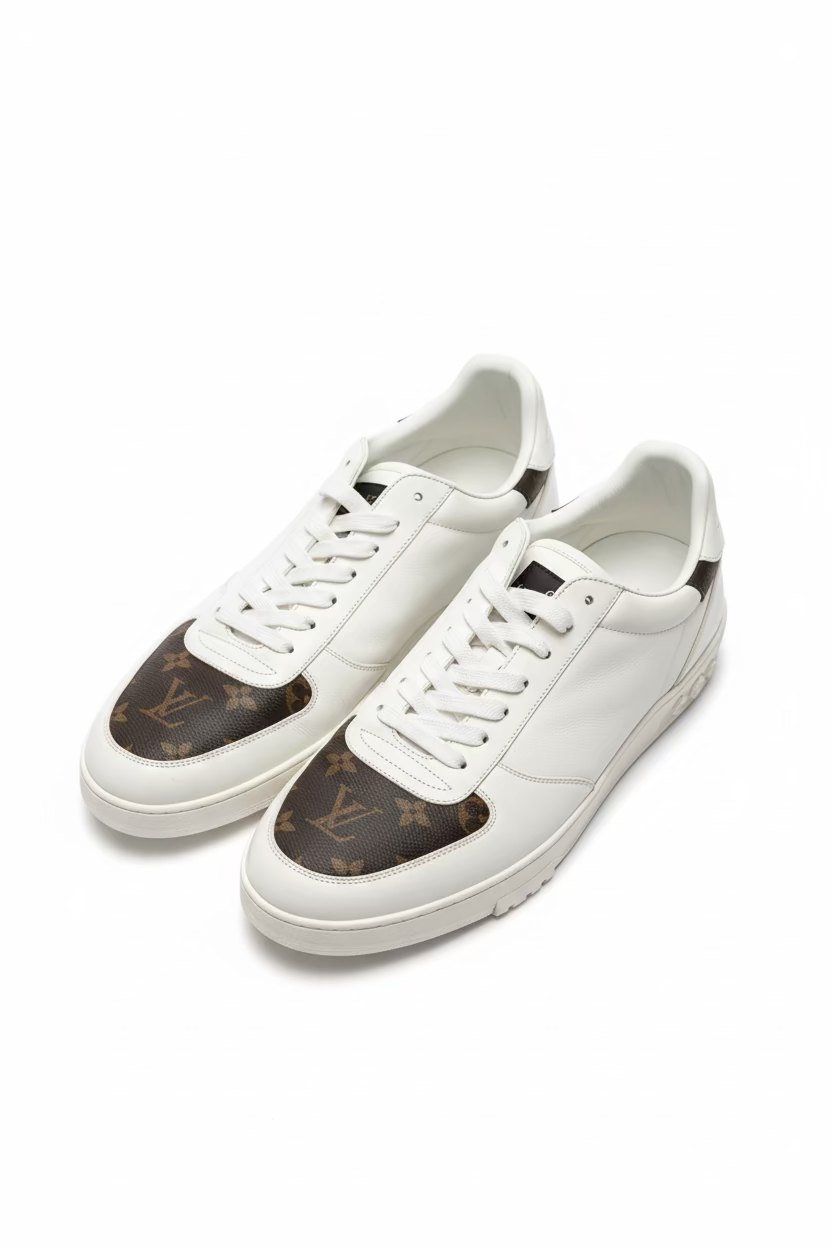 Louis Vuitton Rivoli Sneakers mit Monogramm